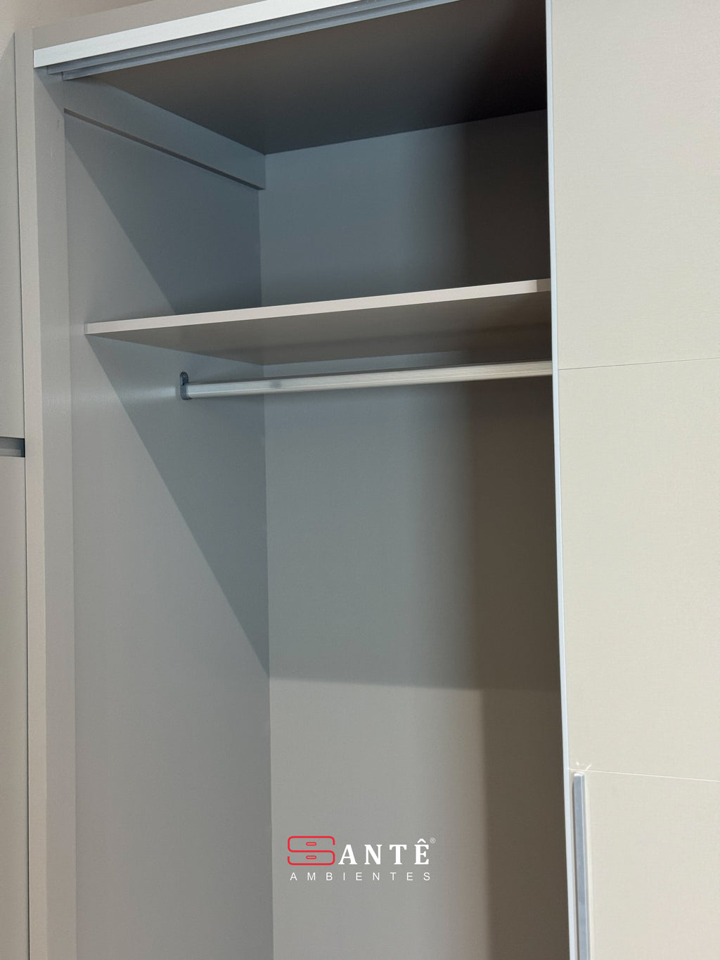 Roupeiro M Alabama 100% MDF 230m